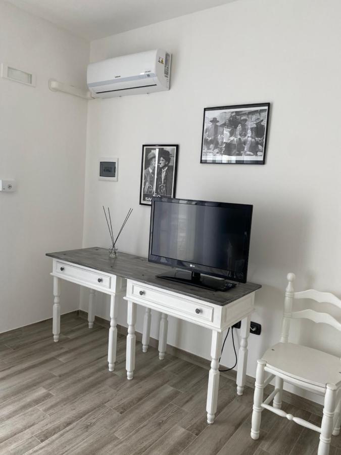 La Casa Di Nina Bed & Breakfast Lecce Dış mekan fotoğraf