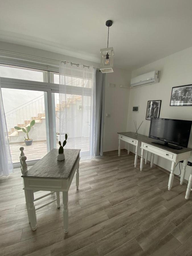 La Casa Di Nina Bed & Breakfast Lecce Dış mekan fotoğraf